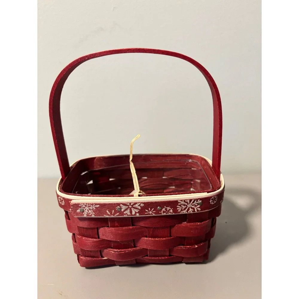 Longaberger 2010 Falling Snow Gift Basket Red Snowflake with Protector 1192522
